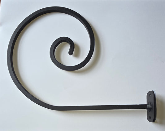 Scroll Plant Hanger