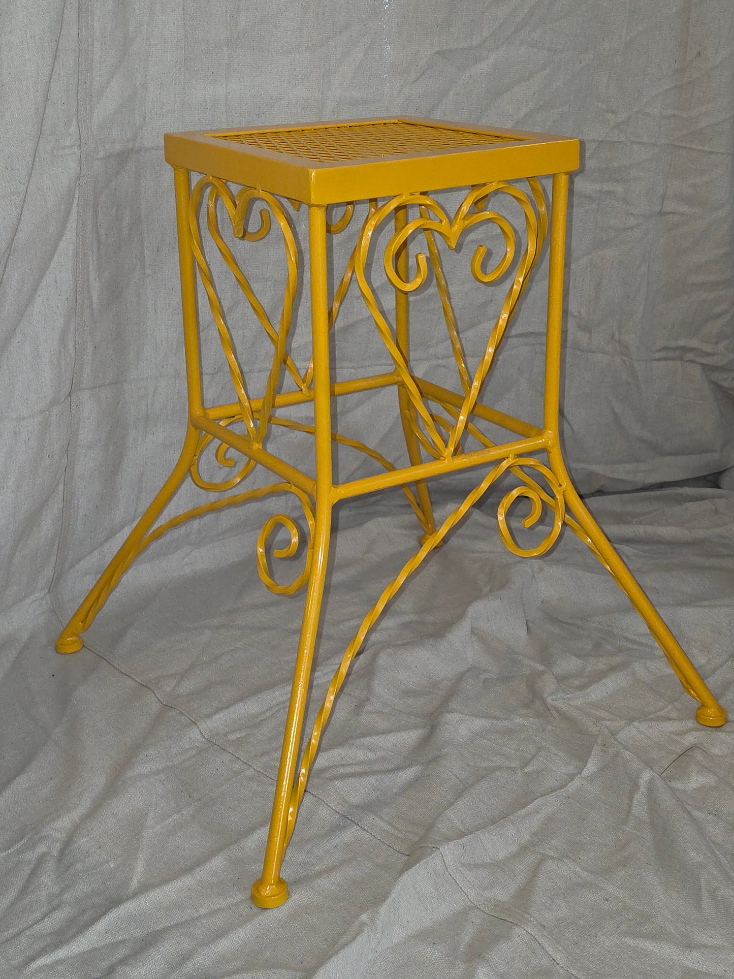 Square Twisted Hearts Plant Stand (Twisted Hearts Collection #2)